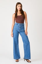 Load image into Gallery viewer, Sailor Wide Leg Jeans Long - Ashley Blue