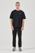 Load image into Gallery viewer, Relaxo Chop Jean - Rollas Black Cord