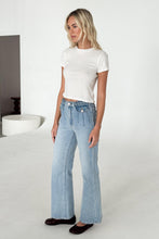 Load image into Gallery viewer, Eastcoast Flare Jean - Bowery Braid