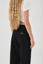 Load image into Gallery viewer, Gigi Barrel Jean - Forever Black