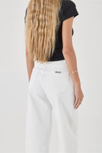 Load image into Gallery viewer, Gigi Barrel Jean - Vintage White