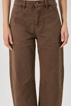 Load image into Gallery viewer, Gigi Barrel Trade Jean - Nutmeg