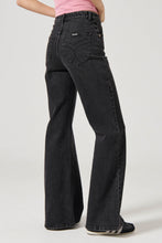 Load image into Gallery viewer, Eastcoast Flare Jean - Black Sand