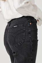Load image into Gallery viewer, Loulou Straight Jean - Black Sand