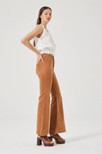 Load image into Gallery viewer, Eastcoast Flare Jean - Caramel Cord