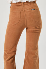Load image into Gallery viewer, Eastcoast Flare Jean - Caramel Cord