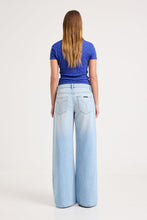 Load image into Gallery viewer, Daisy Lace Tee - Ultramarine
