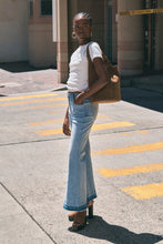 Load image into Gallery viewer, Eastcoast Flare Jean - Bowery Blue