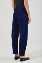 Load image into Gallery viewer, Gigi Barrel Trade Jean - Marine Cord