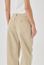 Load image into Gallery viewer, Arc Barrel Trade Jean - Sand