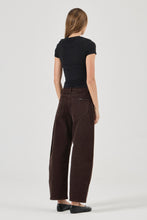 Load image into Gallery viewer, Lace Logo Classic Tee