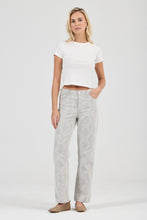 Load image into Gallery viewer, 90's Boyfriend Jean - Python