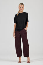 Load image into Gallery viewer, Gigi Barrel Trade Jean - Dark Cherry