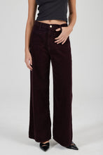 Load image into Gallery viewer, Relaxed Sailor Jean Long - Dark Cherry Cord