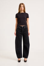Load image into Gallery viewer, Arc Barrel Jean - Mercer Black