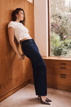 Load image into Gallery viewer, Meg Straight Jean - Super Rinse