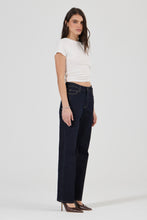 Load image into Gallery viewer, Meg Straight Jean - Super Rinse