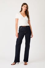 Load image into Gallery viewer, Meg Straight Jeans - Super Rinse