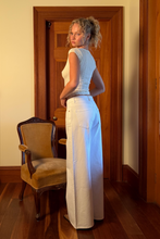 Load image into Gallery viewer, Frankie Loose Jean Long - Vintage White