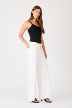 Load image into Gallery viewer, Frankie Loose Jeans Long - Vintage White
