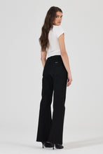 Load image into Gallery viewer, Eastcoast Flare Jean - Black