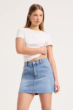 Load image into Gallery viewer, 90's Relaxed Mini Skirt - Surrender