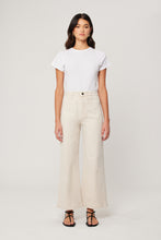 Load image into Gallery viewer, Sailor Jean - Comfort Off White
