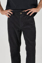 Load image into Gallery viewer, Relaxo Chop Jean - Rollas Black Cord
