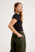 Load image into Gallery viewer, Arc Barrel Jean - Military
