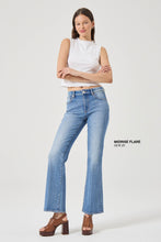 Load image into Gallery viewer, Midtown Boot - Iris Blue
