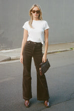 Load image into Gallery viewer, Eastcoast Flare Jean - Espresso Cord
