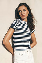 Load image into Gallery viewer, Classic Tee Paros - Navy
