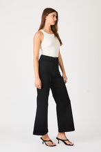 Load image into Gallery viewer, Sailor Wide Leg Jeans - Rinse Black
