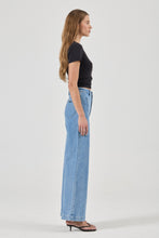 Load image into Gallery viewer, Sailor Wide Leg Jeans Long - Lily Blue
