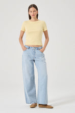 Load image into Gallery viewer, Classic Tee - Lemon
