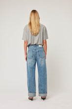 Load image into Gallery viewer, Tomboy Hemp Tee - Grey Marle
