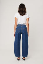 Load image into Gallery viewer, Gigi Barrel Jean - Eternal Blue
