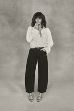 Load image into Gallery viewer, Gigi Barrel - Forever Black
