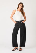 Load image into Gallery viewer, Gigi Barrel Jeans - Forever Black
