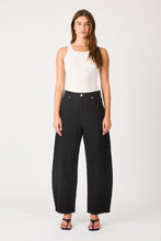 Load image into Gallery viewer, Gigi Barrel Jeans - Forever Black
