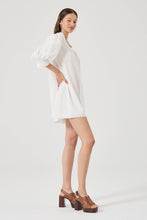 Load image into Gallery viewer, Reverie Lace Smock
