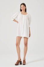 Load image into Gallery viewer, Reverie Lace Smock
