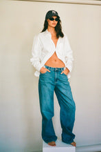 Load image into Gallery viewer, One Shirt - White
