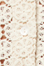 Load image into Gallery viewer, Maisie Vest - Lace
