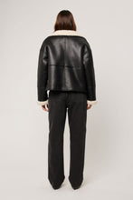 Load image into Gallery viewer, Faux Shearling Jacket
