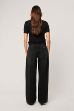 Load image into Gallery viewer, Mia Amanda Knit
