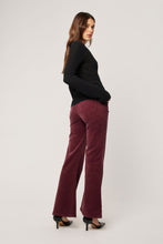 Load image into Gallery viewer, Mia Knit Top
