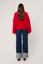 Load image into Gallery viewer, Elodie Cardigan - Crimson
