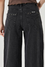 Load image into Gallery viewer, Gigi Barrel - Black Sand Eyelet

