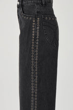 Load image into Gallery viewer, Gigi Barrel - Black Sand Eyelet
